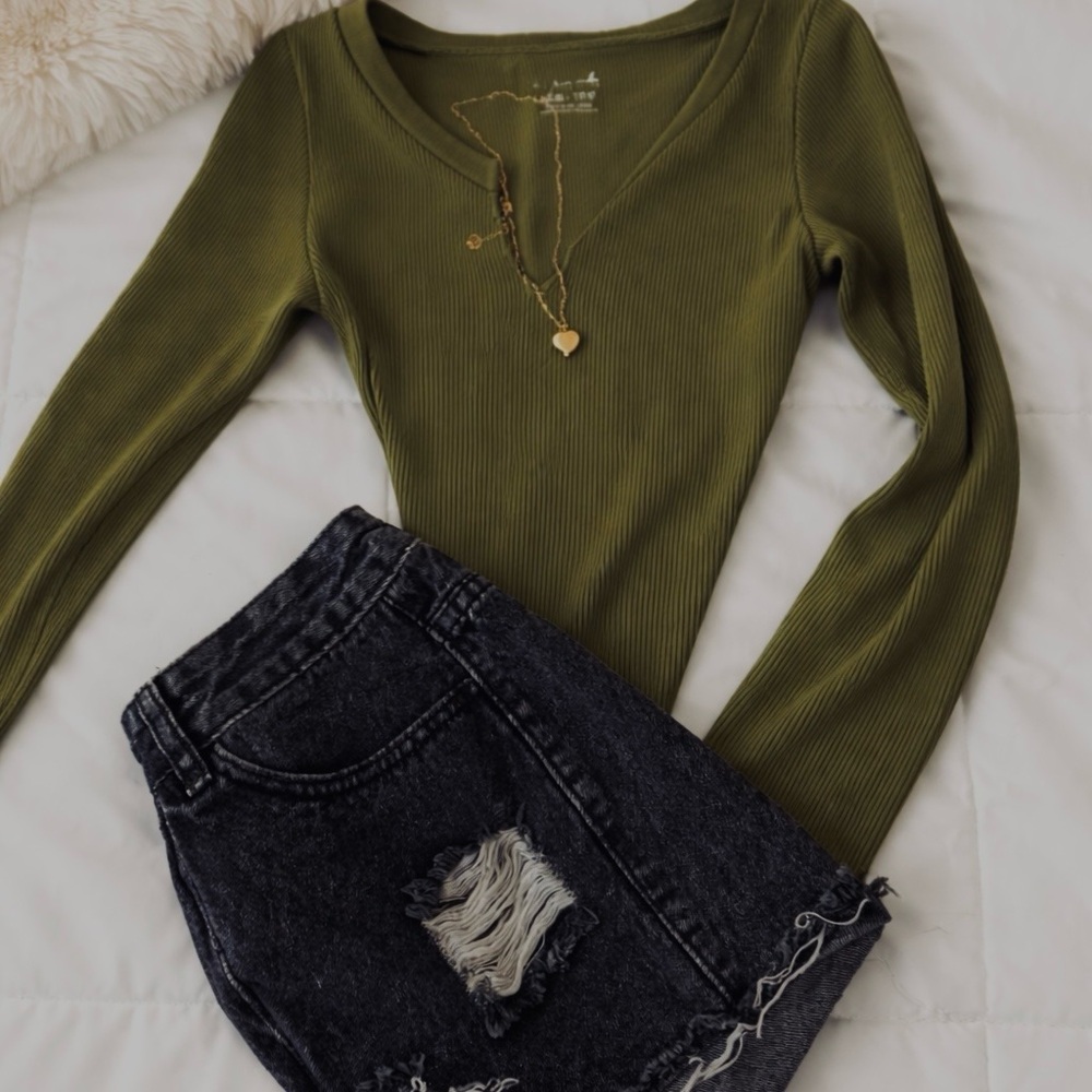Urban Outfitters Olive Long Sleeve Top (with necklace)